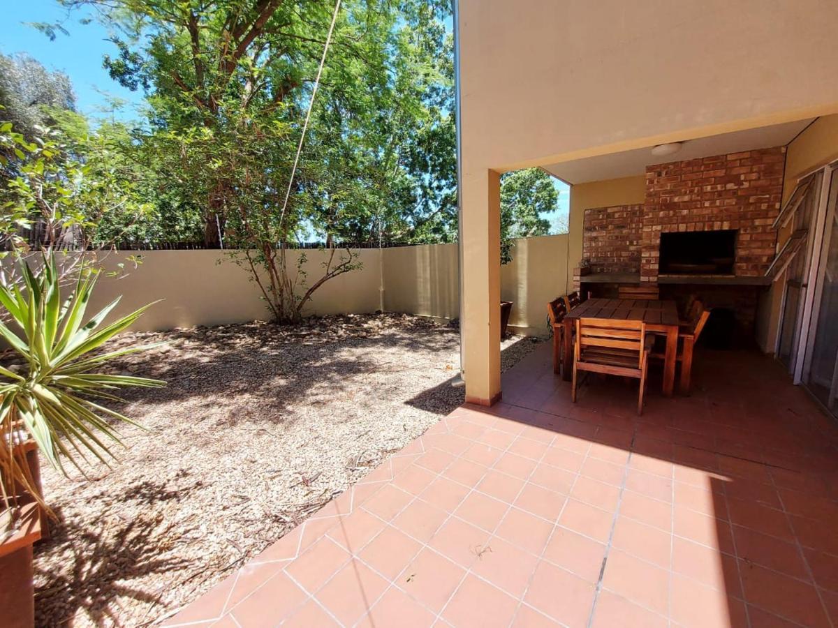 Eagle Views Windhoek Exterior foto